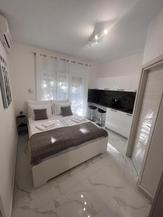 Apartments Iskra Ровинь Экстерьер фото