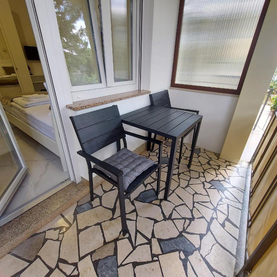 Apartments Iskra Ровинь Экстерьер фото