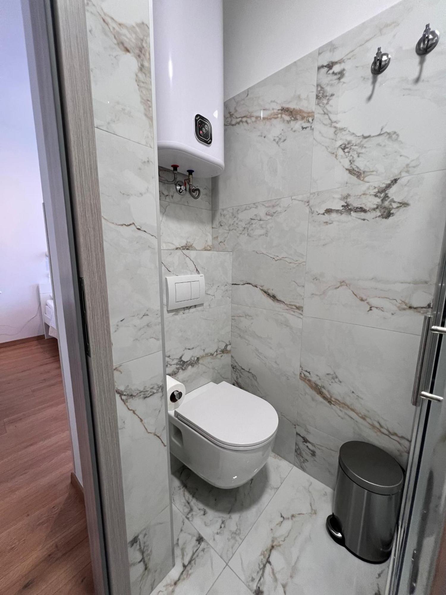 Apartments Iskra Ровинь Экстерьер фото
