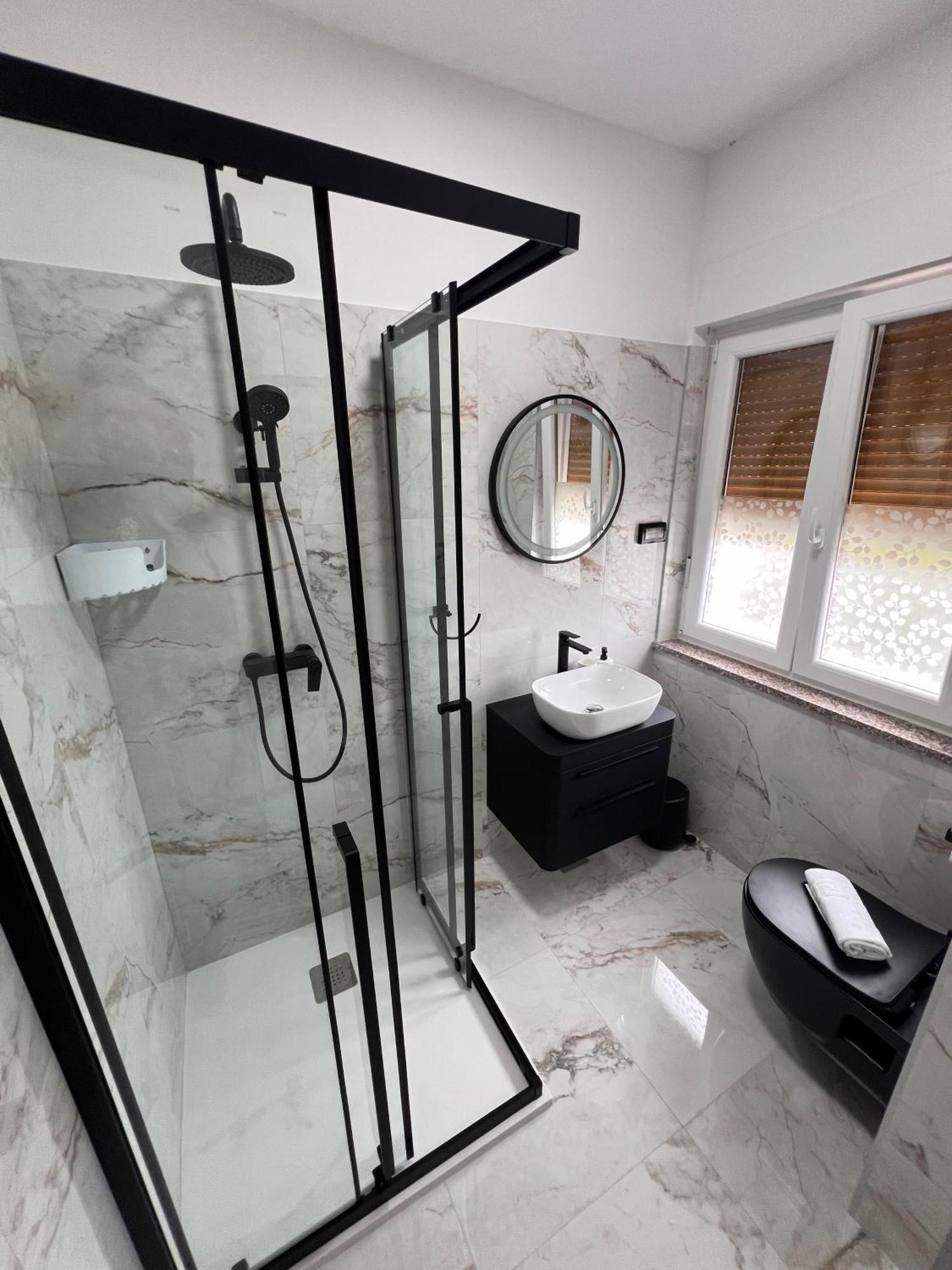 Apartments Iskra Ровинь Экстерьер фото